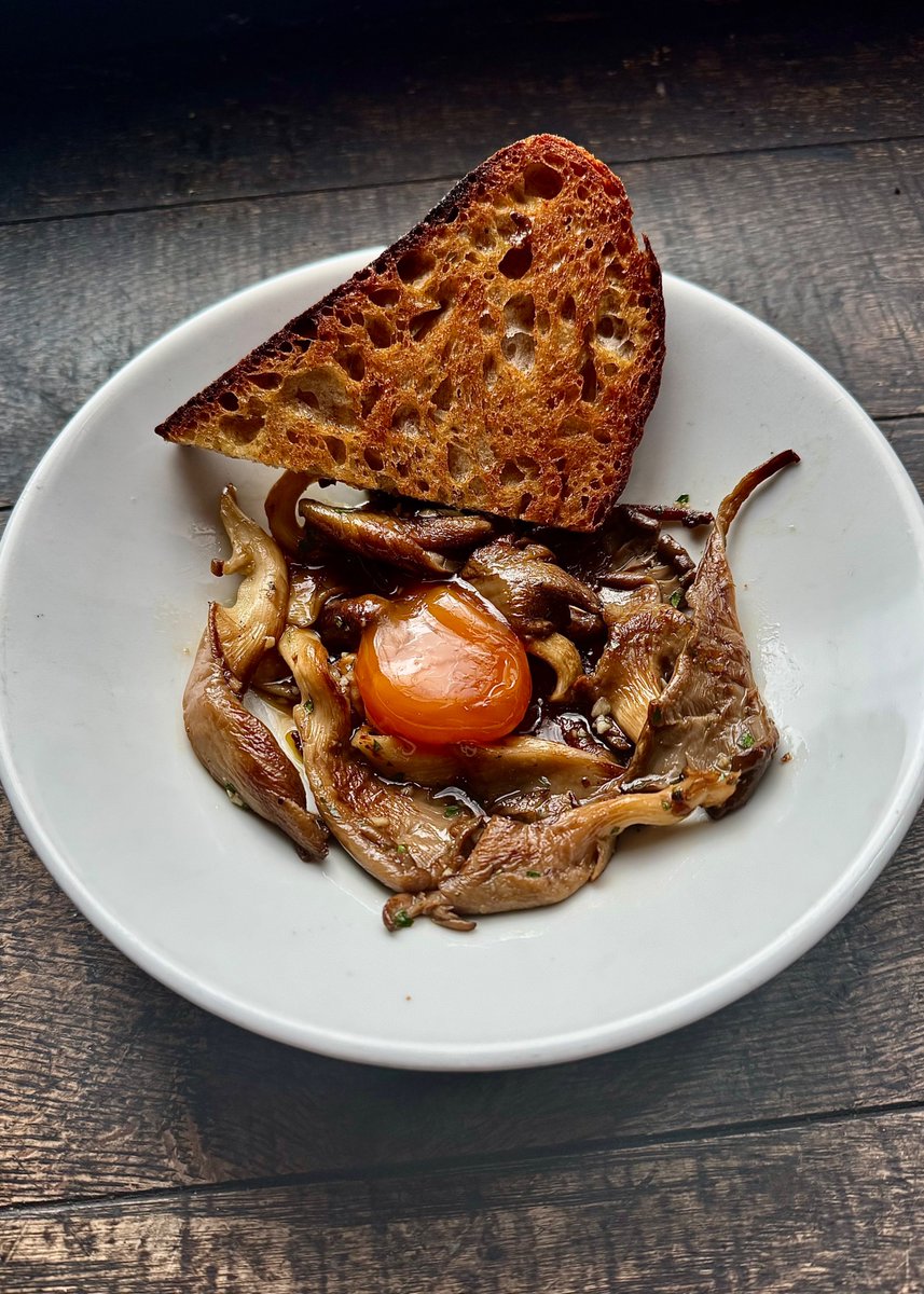 Wild mushrooms in sherry and ajillo, cured egg yolk and sourdough toast 🔥

A big flavoured starter, hitting the menu today...
