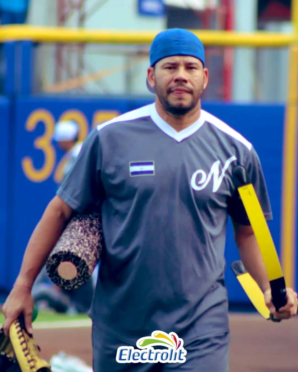 Carlos teller tweet media