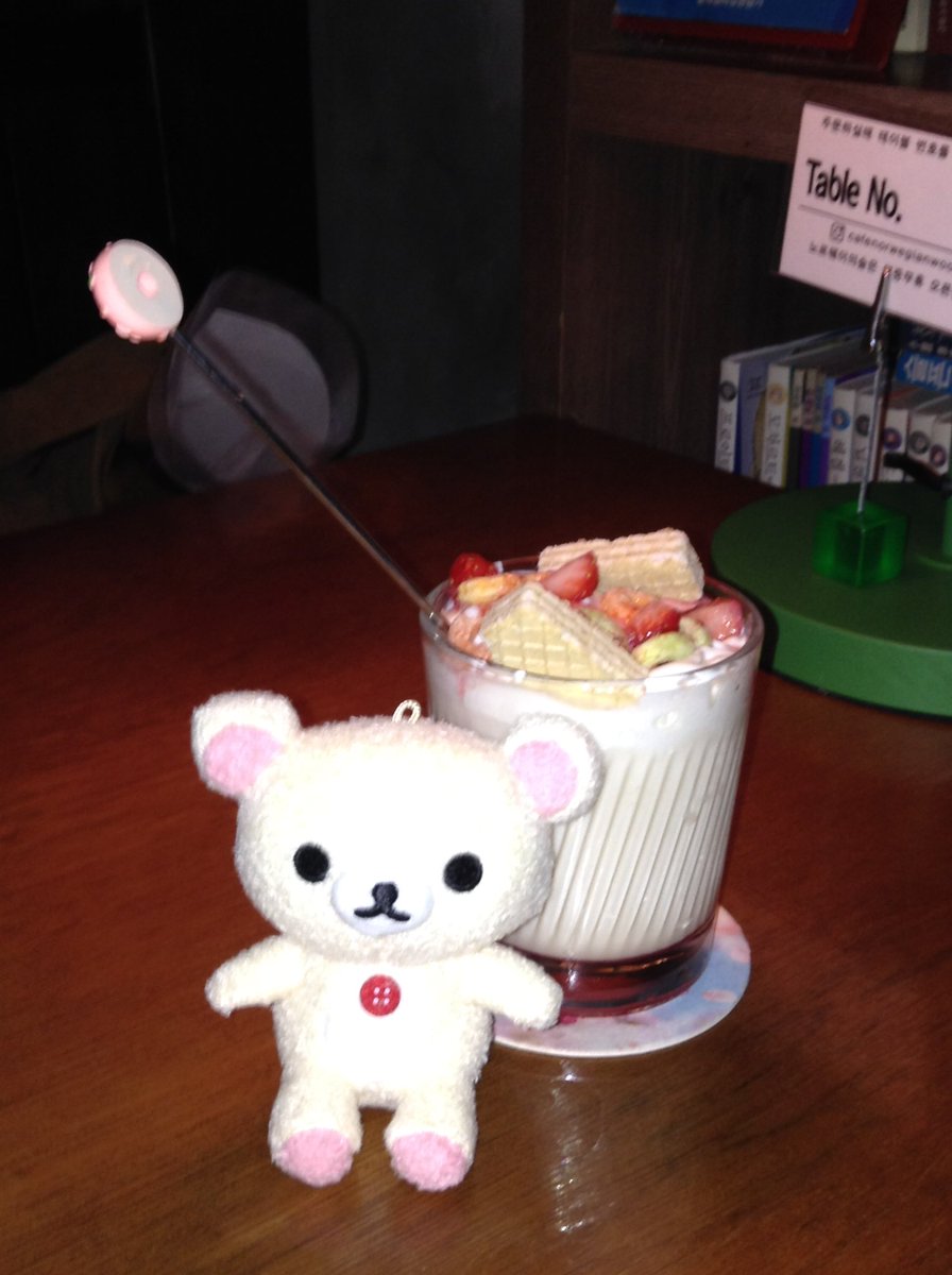 sum8er's tweet photo. 오랜만이에요 -✧
일상 남기고 갑니닷 ՞⸝⸝ᵒ̴̶̷ 𓈞 ᵒ̴̶̷⸝⸝՞ https://t.co/nOgJBTJ5Xm