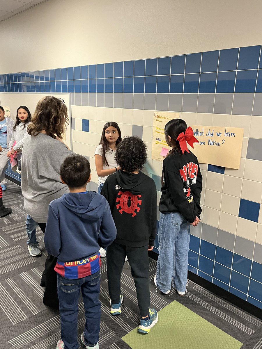 Peer reviewing their CER/ACE writing. Love to see the engagement and focus on writing. #CERoars <a href="/CastleberryElem/">Castleberry Elementary</a>