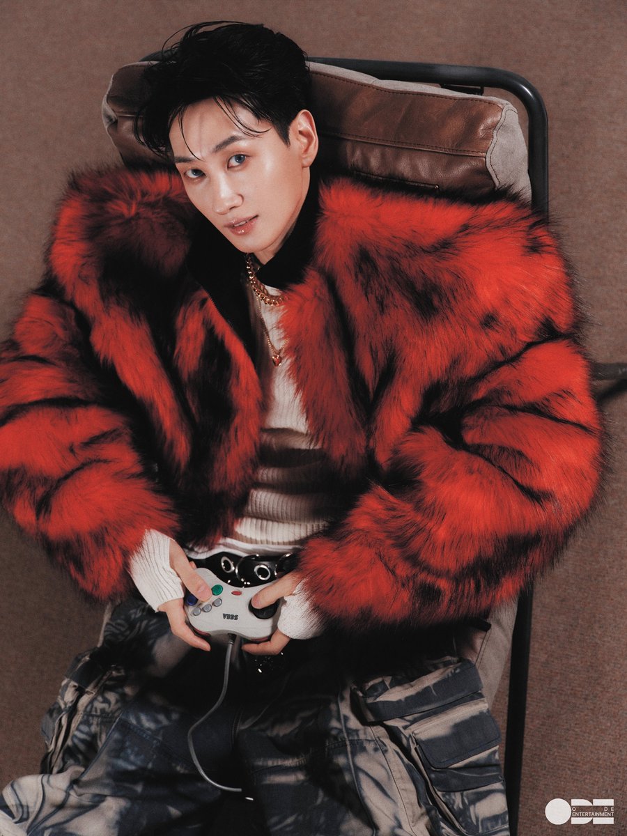 INTERVIEW】 SUPER JUNIOR ウニョク、1stミニアルバム「EXPLORER」で