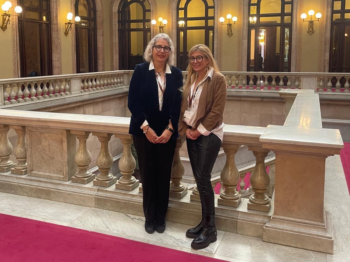 Sant Andreu Salut (@standreusalut) on Twitter photo DEBAT PARLAMENTARI | Dolors Fitó, directora de l’Àmbit d’Atenció a les Persones Grans de SAS, va comparèixer ahir al <a href="/parlamentcat/">Parlament de Catalunya</a> en representació de la <a href="/SCGiG/">SCGiG</a> per participar en el debat del Projecte de llei de l’Agència Integrada Social i Sanitària de Catalunya. <a href="/bdeusdad/">Blanca Deusdad</a> DEBAT PARLAMENTARI | Dolors Fitó, directora de l’Àmbit d’Atenció a les Persones Grans de SAS, va comparèixer ahir al <a href="/parlamentcat/">Parlament de Catalunya</a> en representació de la <a href="/SCGiG/">SCGiG</a> per participar en el debat del Projecte de llei de l’Agència Integrada Social i Sanitària de Catalunya. <a href="/bdeusdad/">Blanca Deusdad</a>
