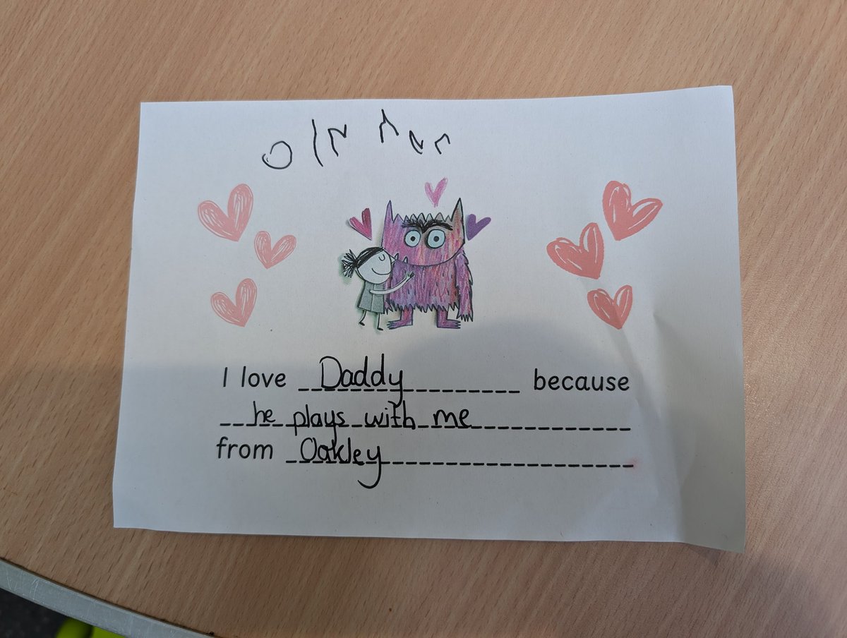 PwickNorthEYC's tweet photo. Feeling the love at today's Valentine's Wonderful Wednesday session. Lovely to see so many family members coming along to share some creative experiences with the children. @SACEarlyYears https://t.co/2XdYd8M7lI