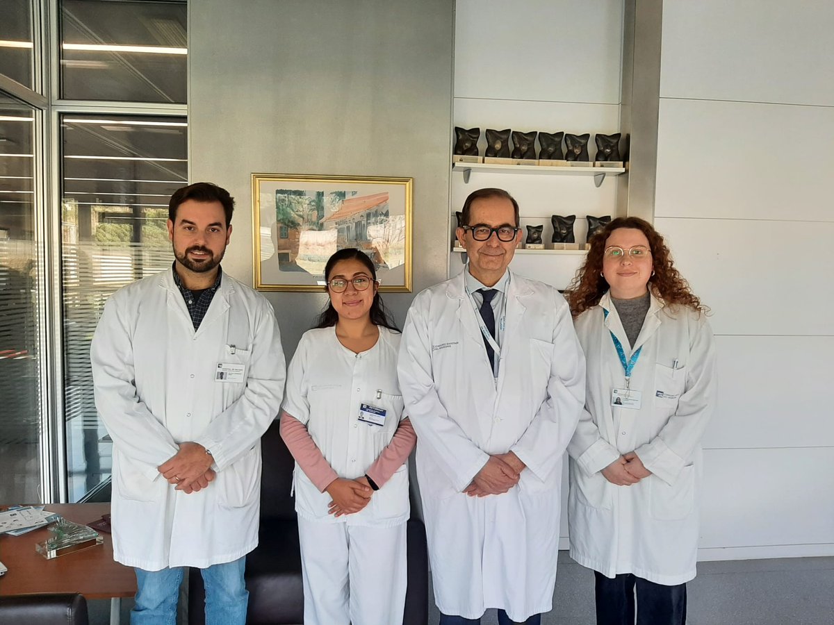 GIphysioLab (@giphysiolab) on Twitter photo 🎓 Durante estos 10 días, el equipo de Motilitat Digestiva hemos contado con la visita de la alumna de México Anaid Rodríguez, médico especialista en audiología, que ha completado su formación en el Máster en Alteraciones de la Deglución, dirigido por el Prof. <a href="/ClavePere/">Pere Clavé</a> 🎓 Durante estos 10 días, el equipo de Motilitat Digestiva hemos contado con la visita de la alumna de México Anaid Rodríguez, médico especialista en audiología, que ha completado su formación en el Máster en Alteraciones de la Deglución, dirigido por el Prof. <a href="/ClavePere/">Pere Clavé</a>