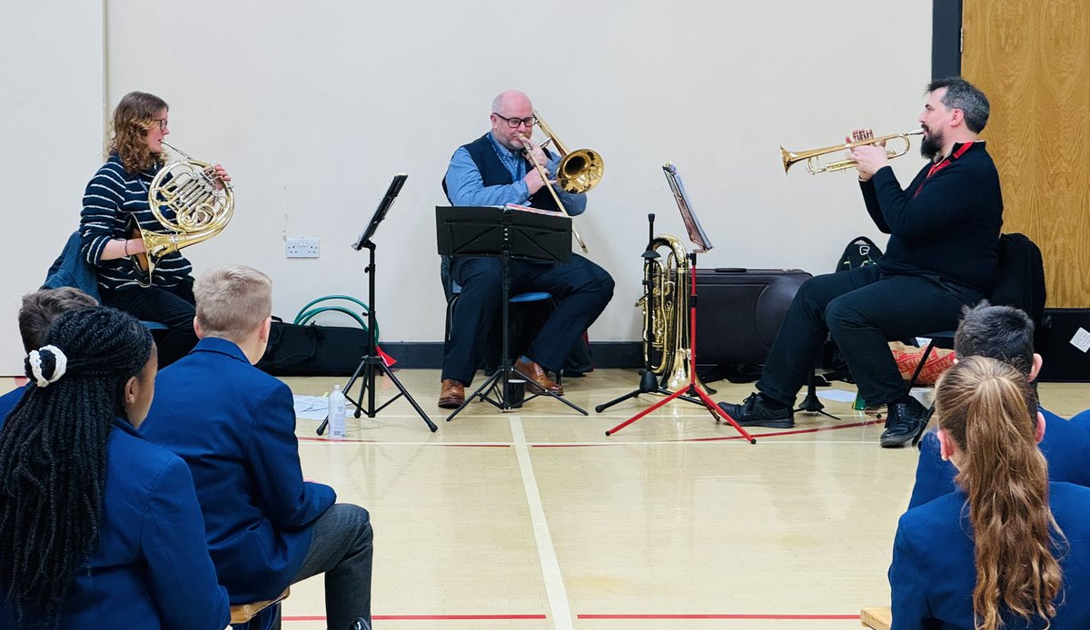 This morning we welcomed @nmpatrust to the Junior School for a brass band recital.

The children had the opportunity to listen to the different instruments of the brass family and learn more about them.

#music #musicinschools #brassband #opportunity #independentschool