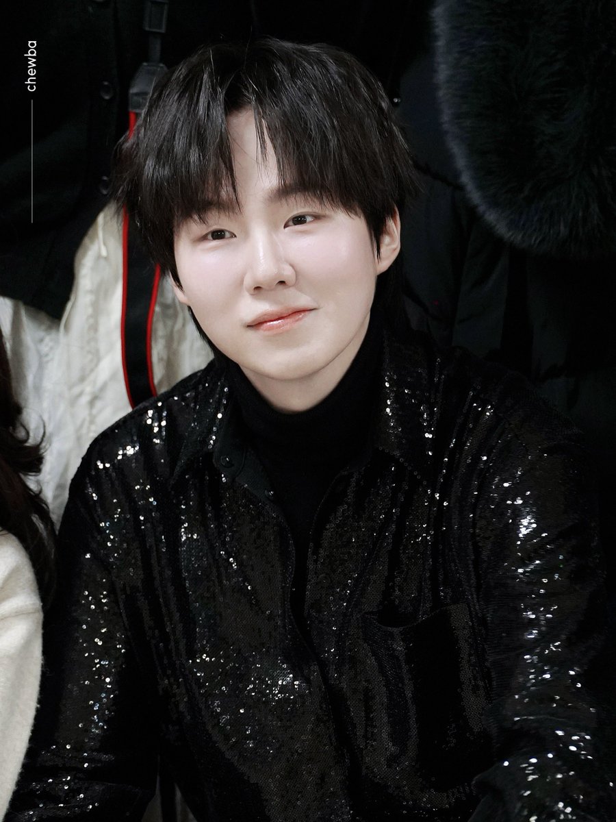 🩶🖤

찐찐 마지막!!!!!!!
잘가라 아일!!!!!!!!! 🥲

250205 서울패션위크 #아일