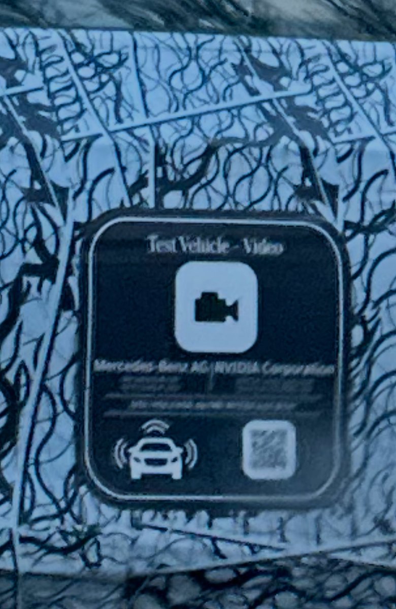 Spotted in Madrid: a camouflaged Mercedes-Benz prototype, likely the upcoming 2026 CLA! Equipped with NVIDIA DRIVE and possibly using Omniverse tech, it’s likely testing cutting-edge AI for autonomous driving. Noticed a V2X icon too—could mean it’s working on