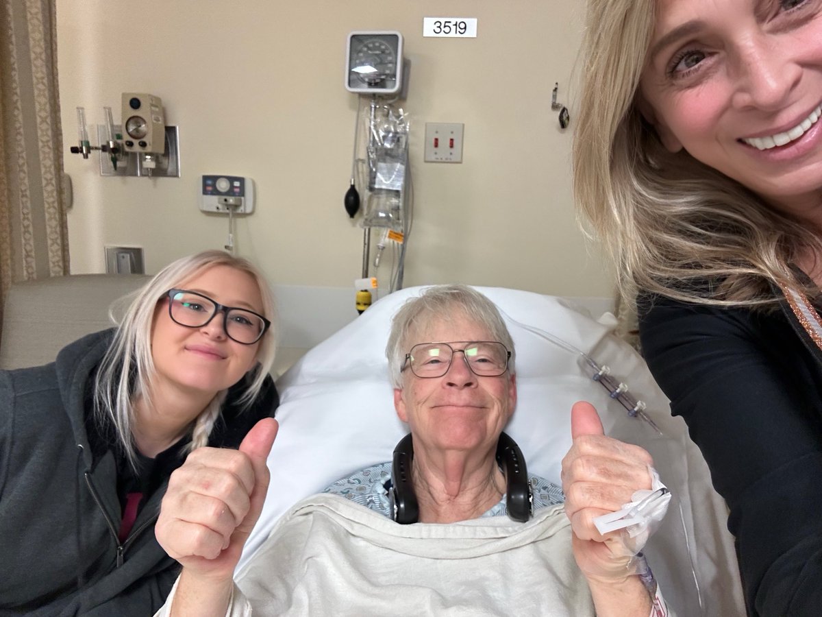 quinnwarroom tweet media