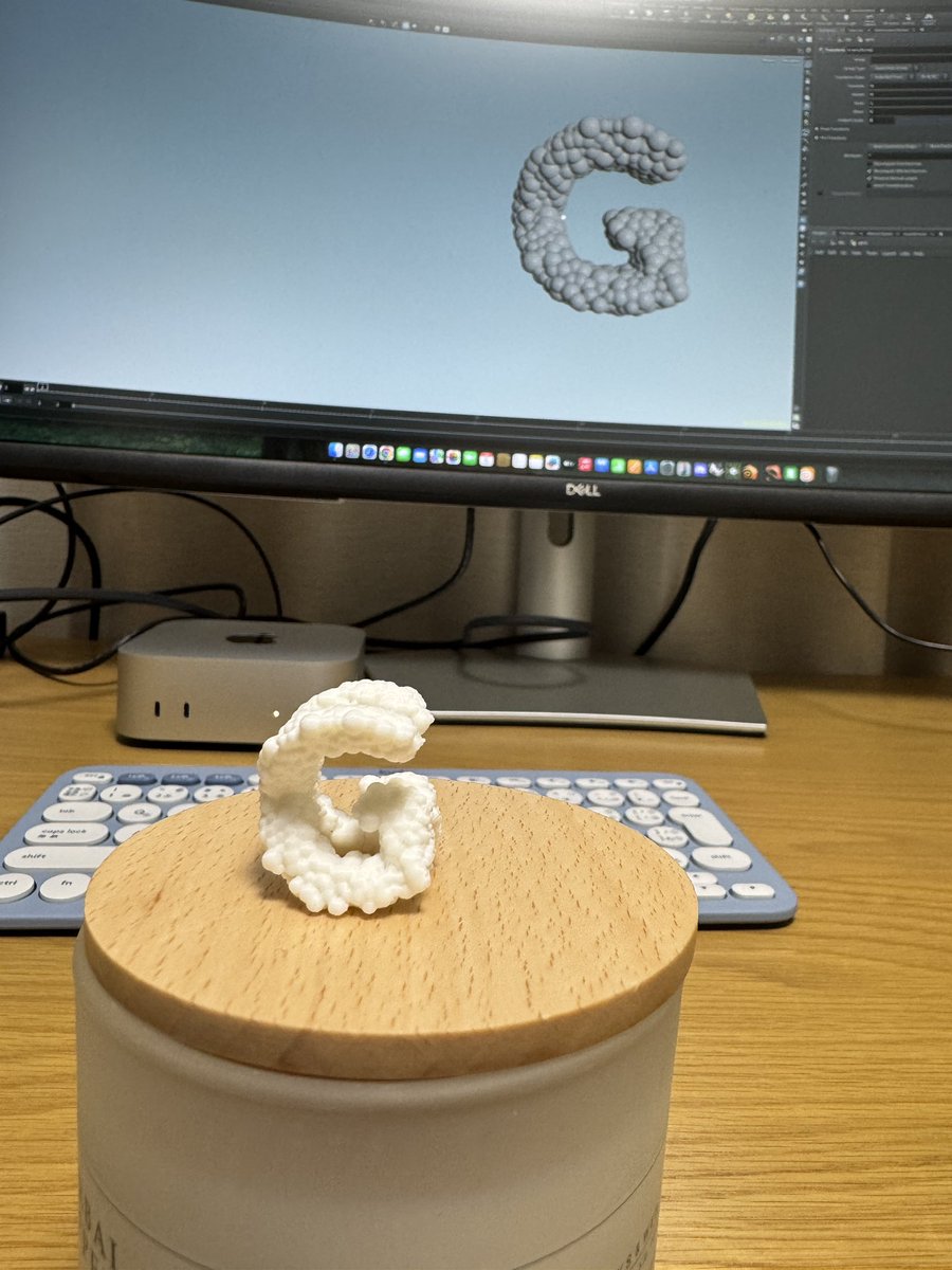 ysk_cc's tweet photo. Houdini でアレンジ。 https://t.co/cm4B443Lbj