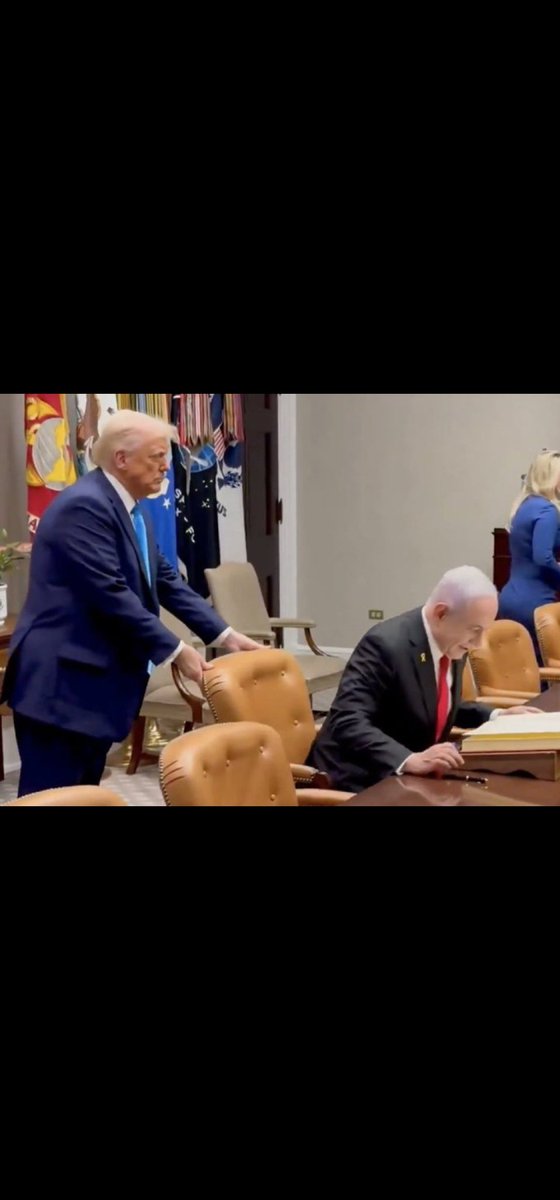Malumat7's tweet photo. #Trump benjamin's yellow dog trump, you will be defeated #FreeGaza #USA https://t.co/FhgoFYqx0X