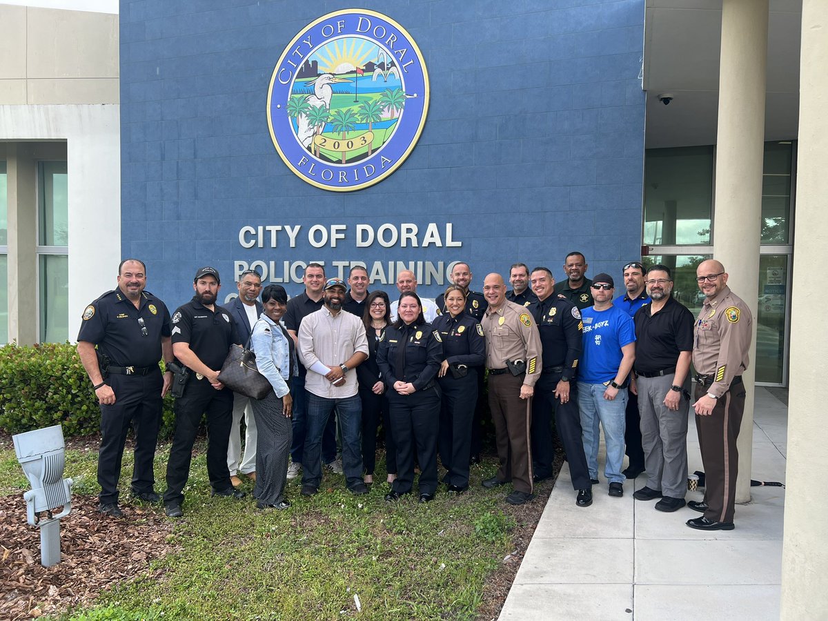 SergeantNJoseph's tweet image. SPI 95 Welcomes Class 100!

Monday, SPI 95 came together to welcome Class 100 on their first day of training! A journey of growth, dedication, and excellence begins. Stay focused, stay strong, and embrace the process—your future starts now!#SPI95 #Class100 #Leadership #Training