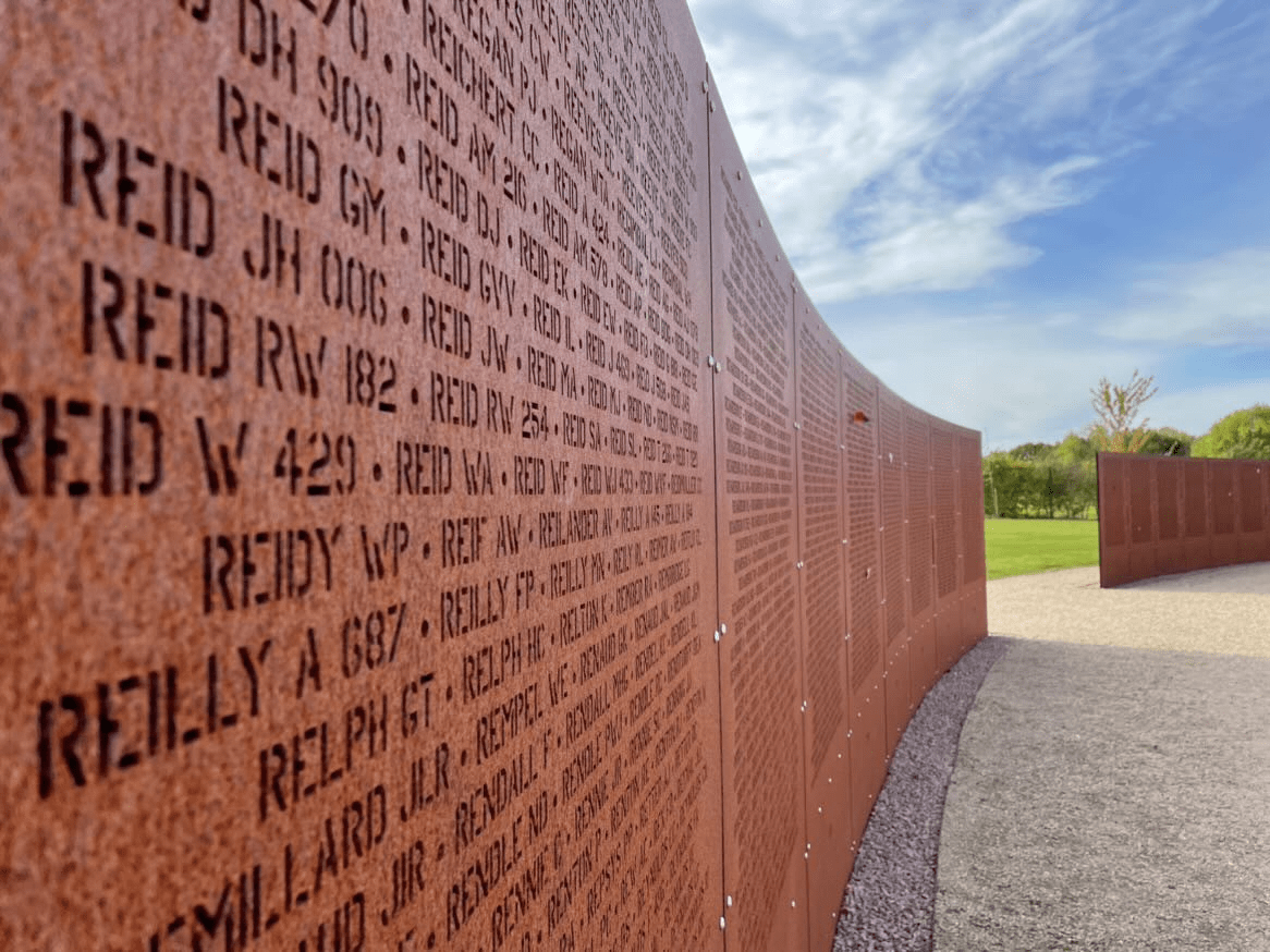 ULHistory's tweet image. A new blog post by our Modern History student, Ella Simmonds discusses the aims, design, and role of the International Bomber Command Centre in keeping memories alive and giving people a physical place to join together in commemoration and thanks
history.lincoln.ac.uk/2025/02/05/int…
