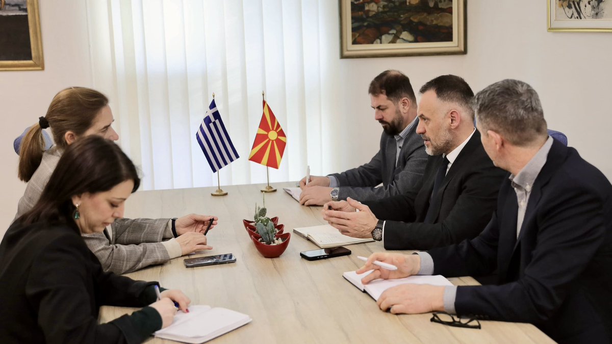 Pleased to meet <a href="/greece_rnm/">Greece in North Macedonia</a> Ambassador, Sophia Philippidou, to discuss opportunities for cooperation. We spoke about our fight against corruption, strengthening transparency, and collaboration with civil society. International cooperation is key to our 🇪🇺reforms!
🇲🇰🤝🇬🇷