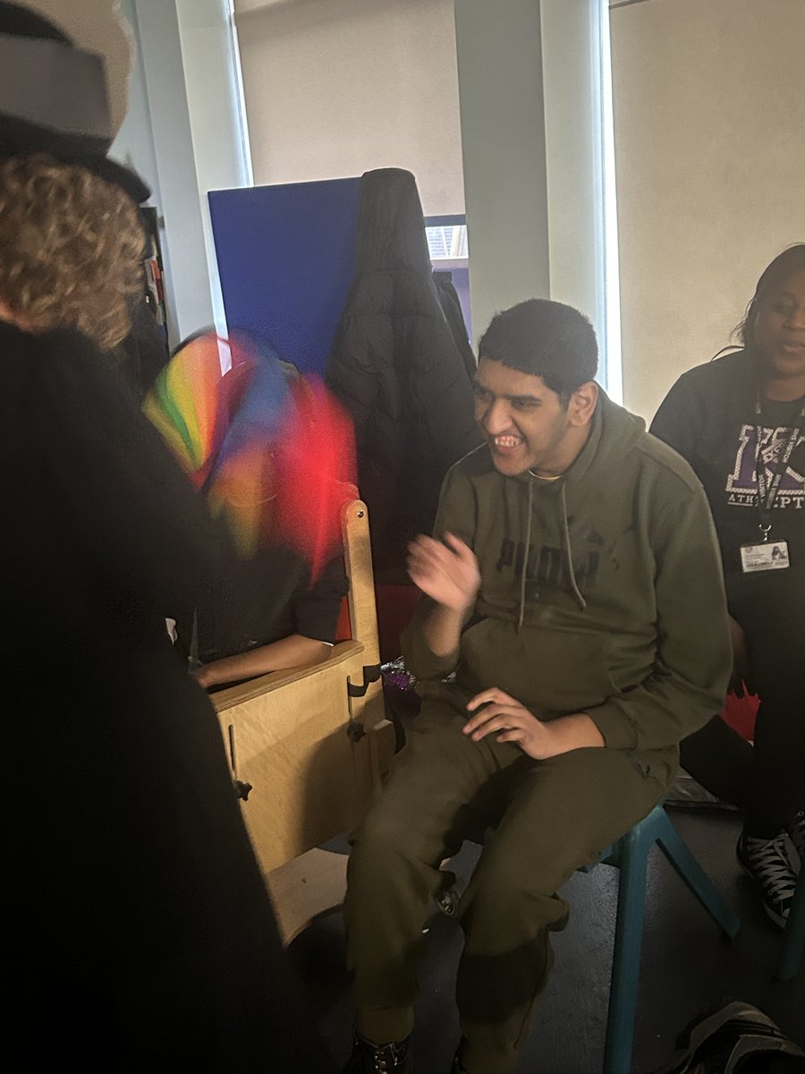 Melland High School tweet media