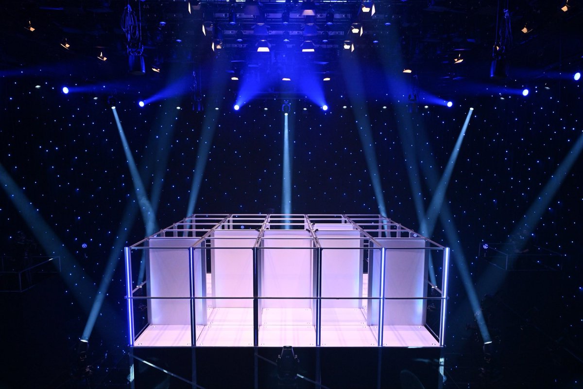 kansai_anti_ytv's tweet image. ◥◣ 【特別番組】#TheWalls ◢◤

／
壁を立て相手を閉じ込める⁉️
#松丸亮吾 オリジナルゲーム番組📺⚡️
✨2/15(土)深夜0:55〜放送✨
＼

四方を壁に囲まれたら即GAMEOVER💥

#ゲーム #脱出ゲーム #ボードゲーム
好き必見の最新企画！！

君はこのゲームどう攻略する？🎮