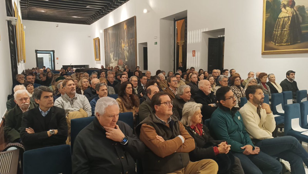 La conquista del Perú por parte de la expedición de Pizarro es una de las mayores hazañas de la humanidad.
D. Iván Vélez <a href="/IvanVelez72/">Iván Vélez</a> ofreció una conferencia y presentó su último libro en el Salón del Almirante lleno. 
Gracias al <a href="/SevillaAlcazar/">Alcázar de Sevilla</a> por recibirnos de nuevo, un honor!