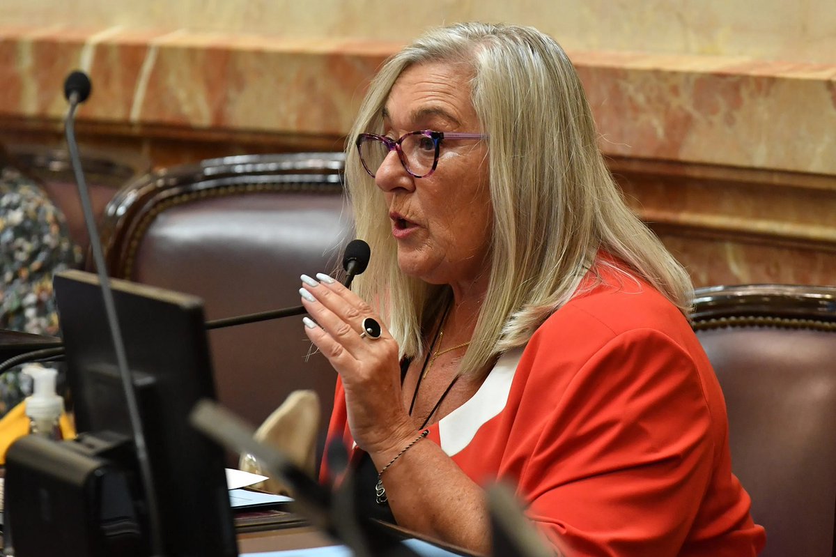partedepesca's tweet photo. Desde el Senado piden a Caputo que reciba a Intercámaras para discutir retenciones https://t.co/IKgCNx1QZT https://t.co/AMZLfn2SLV