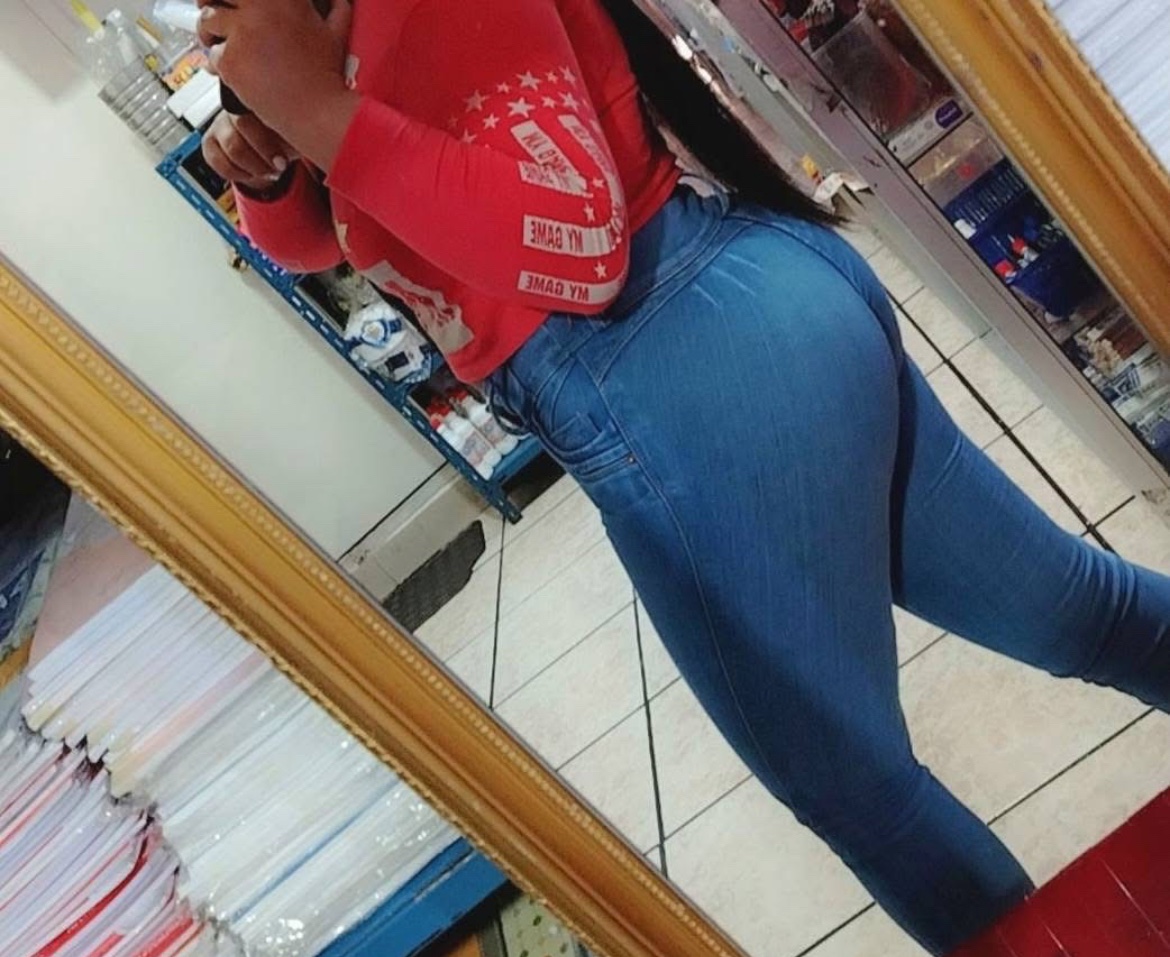 Me dan RT si les encanto y les respondo por DM😘😘😋😋