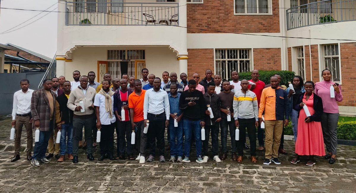 REMA has launched two weeks of training on environment, climate change &amp; waste management for chemistry teachers nationwide. 

The program began with a two-day session in <a href="/RwandaNorth/">Northern Province/ Rwanda</a>, training 40 teachers from 5 districts on environmental protection and school waste management.