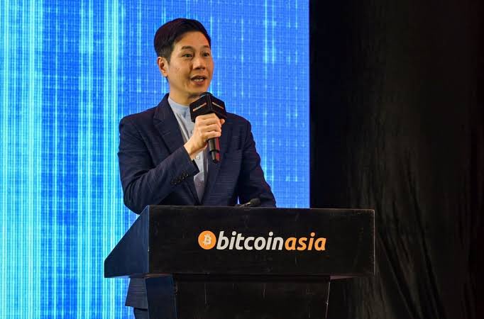 BitcoinMagazine's tweet image. JUST IN: 🇭🇰 Hong Kong Legislator Johnny Ng says Hong Kong needs to accelerate the study of the Strategic #Bitcoin Reserve. 

Asia is getting ready 🚀