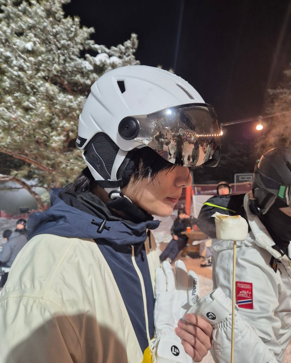 sgyzzn's tweet photo. soogyuists may have lost the war, but they sure won the (delusional) battle https://t.co/iaaJEYTo69
