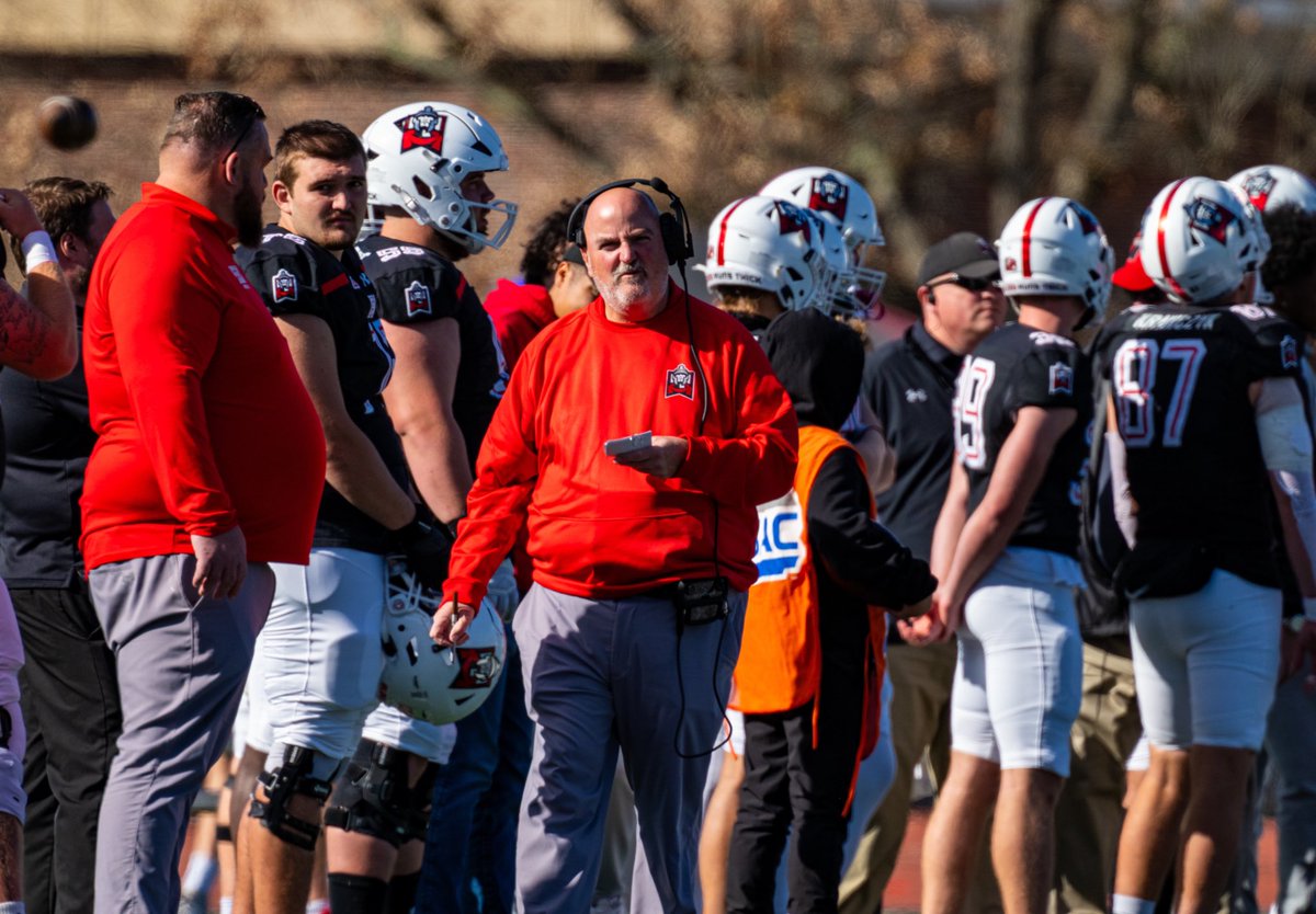 Jimmy Terwilliger (@jimterwilliger) on Twitter photo Appreciation Post๐จ
Some call him โMickeyโ, some call him โIronโ, some call him โMoneyโโฆbut this guy is a WARRIORโผ๏ธTo all the recruiting coordinators, your job is not easy..but winning on Saturdays depends on you. We just happen to have the BEST. <a href="/CoachSantella/">Mike Santella</a> Appreciation Post๐จ
Some call him โMickeyโ, some call him โIronโ, some call him โMoneyโโฆbut this guy is a WARRIORโผ๏ธTo all the recruiting coordinators, your job is not easy..but winning on Saturdays depends on you. We just happen to have the BEST. <a href="/CoachSantella/">Mike Santella</a>