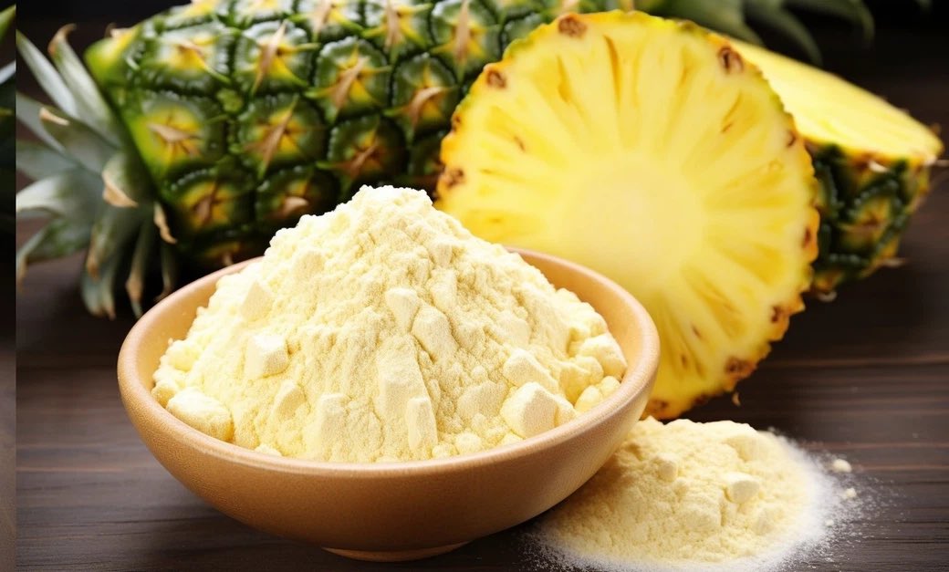 Die Kraft der #Ananas! #Bromelain ist das #Enzym gewonnen aus der Ananas. Es hilft bei der Verdauung indem es die Proteine abbaut und für eine bessere Aufnahme der Nährstoffe sorgt. Die Blutzirkulation wird verbessert und somit die Muskelregeneration gefördert. Bromelain fördert