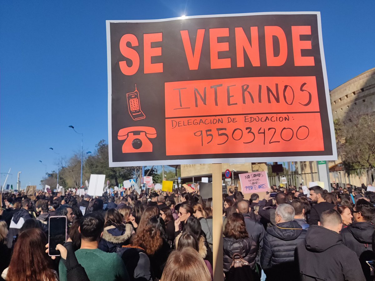 <a href="/AndaluciaJunta/">Junta de Andalucía</a> <a href="/adirecto/">Andalucía Directo ❎</a> <a href="/educaciongob/">Ministerio de Educación, FP y Deportes</a>  <a href="/canalsur/">CanalSur</a>    No somos pocos y representamos a muchos. #StopOposiciones #EfectoLlamada #Andalucía