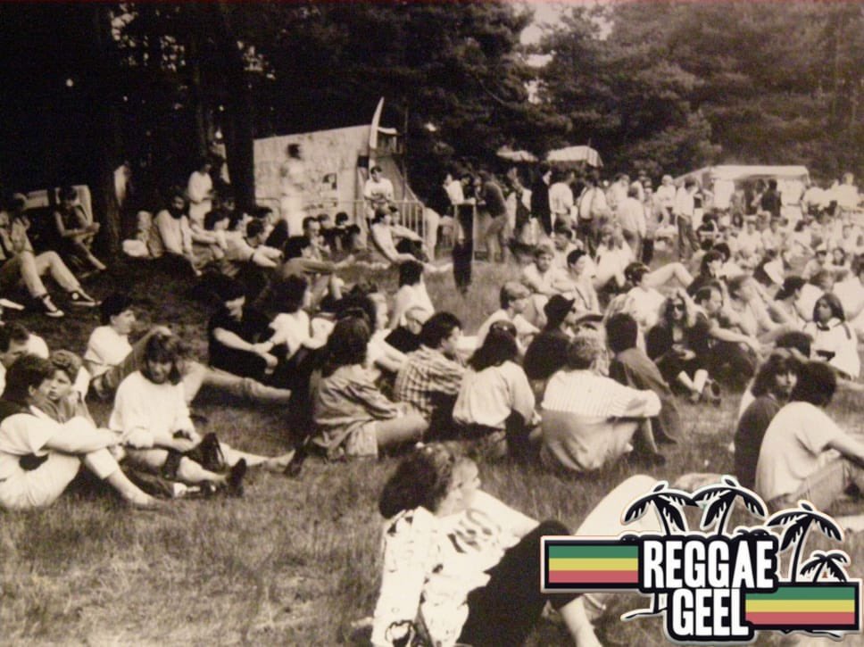 DID YOU KNOW .... In 1979, @reggaegeel became the first reggae festival in Europe, and these concerts soon spread to other locales, becoming popular in regions such as Northern California.
#Reggae #reggaereel
