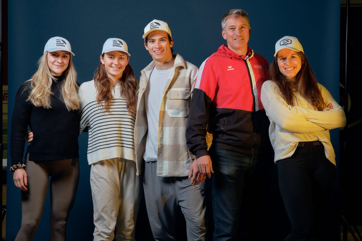 Time flies ✈️

Fourth year in a row for our friends from Innsbruck here at the Padova Pole Vault Convention. For Thomas, 2025 the first as speaker!

Love you guys 🫶🏻❤️

#PadovaPoleVaultConvention #RaisetheBar #polevault #highjump