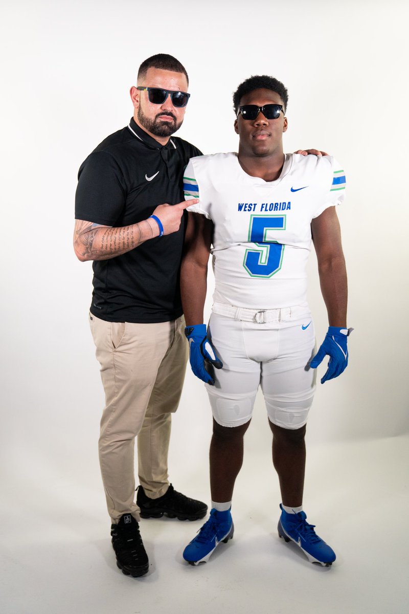 Greg Lott tweet media