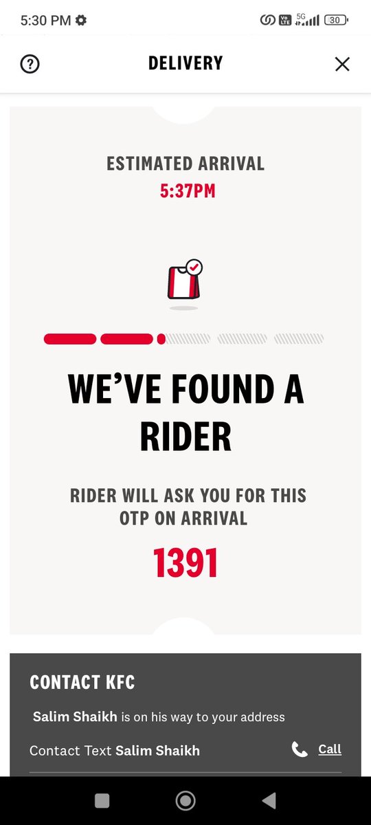 Keshavx07's tweet photo. @KFC_India
I ordered a bucket of 399 from the KFC app. I ordered delivery. It's been 45 minutes but I still haven't received my order. And there is no option to contact the store. https://t.co/ArHytORQz7