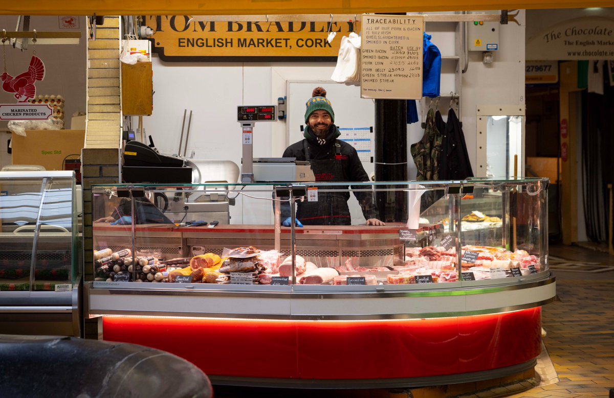 With their bacon smoked in Ballincollig and their dry cured meats sold in the English Market, you can't get more local than Tom Bradley’s Pork and Bacon 🥓

#SupportLocal #LoveCork #LoveEnglishMarket