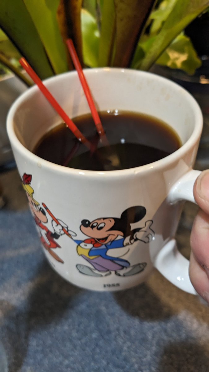 Sminichino1970's tweet photo. This morning 's coffee ... #blackCoffee ☕ #Coffee #TwoRedStirrers #FamilyFirst #February2025 #GoodByeJanuary #breathe #goals #cold #snow Any plans for #ValentinesDay ? https://t.co/imkbsb5x1O