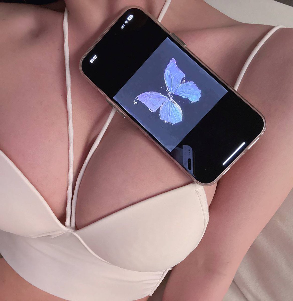 FCDYWW's tweet image. 《小葵花外围课堂》第一期

先讲一个很重要的点：
  戴套！戴套！还是他娘的戴套，男人有一种天性，总喜欢诱惑女人无套内射，不接受反驳扪心自问有没有产生过这种想法。
  
  性爱是某些疾病传播最快也是容易的途径，不要为了一时爽后悔下半生。…