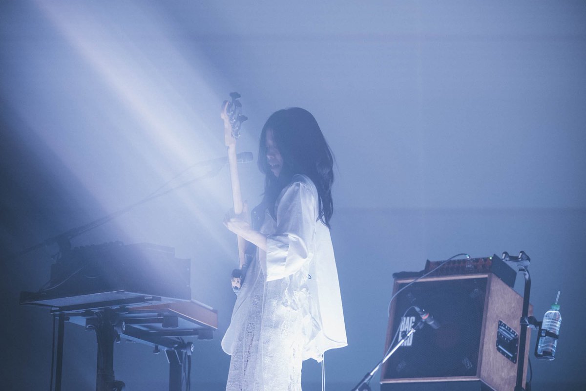 sakanaction's tweet photo. #SAKANAQUARIUM2025怪獣
#怪獣ツアー

山梨1日目も無事終了！
ご来場いただき、ありがとうございました。
明日の2日目もどうぞお楽しみに。

📷  @takehiro_goto https://t.co/Ek7TPZJFQB