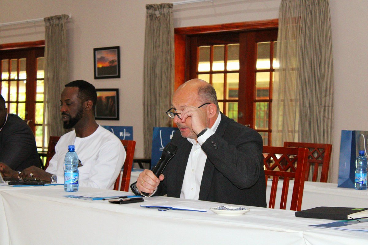 African Policy Circle tweet media