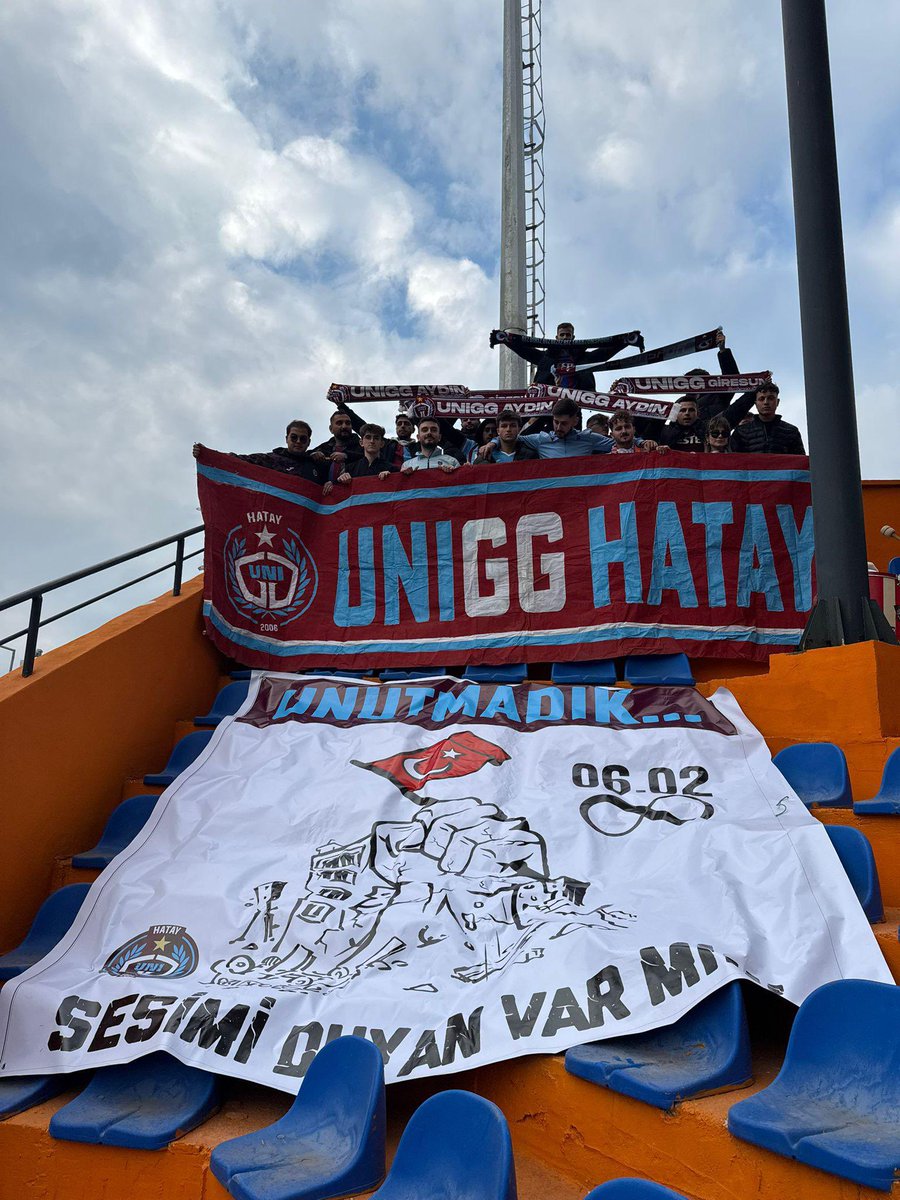 Deplasmanda oynadığımız İskenderunspor karşılaşmasında takımımızı yalnız bırakmadık.

#ÜniversiteliTrabzonsporlular