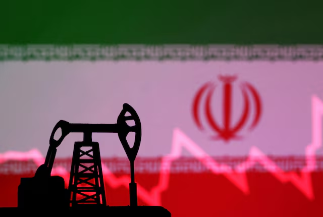 🚨🇮🇷IRAN: US SANCTIONS WILL DESTABILIZE GLOBAL OIL MARKETS

Iran’s oil minister warned that Trump’s push to drive Tehran’s oil exports to zero will disrupt energy security and harm global consumers.

Trump has restored his “maximum pressure” campaign, first launched in 2018,