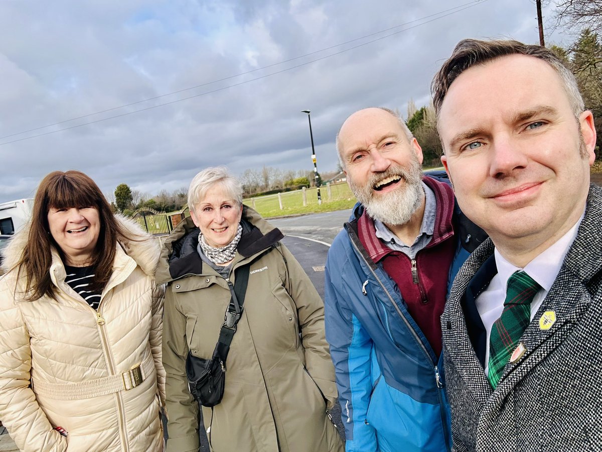 Cllr Tom Ross (@tomwross) on Twitter photo Good to join the <a href="/Trafford_Labour/">Trafford Labour</a> team in Davyhulme this morning- knocking on doors and chatting with residents! Good to join the <a href="/Trafford_Labour/">Trafford Labour</a> team in Davyhulme this morning- knocking on doors and chatting with residents!