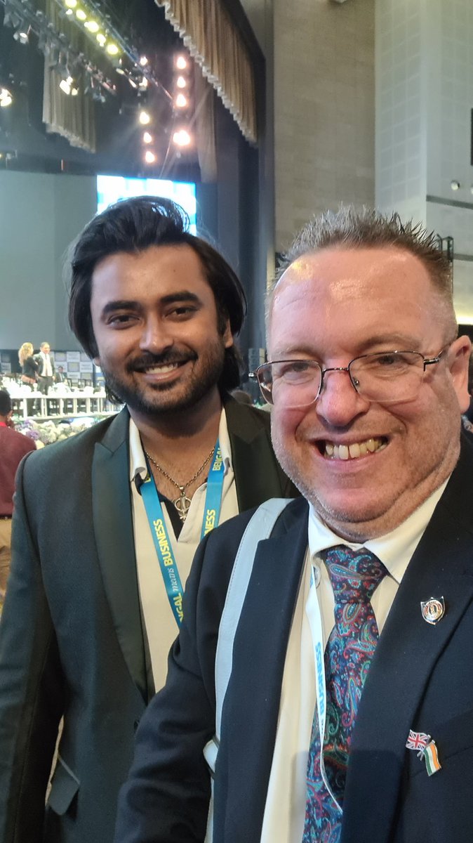 Andrew007Uk's tweet photo. It was good to meet @bengalwithrohit today in his element promoting his state and see various contacts including members of the 🇬🇧 delegation from @greenenco &amp; @redoqofficial among many. https://t.co/Gb0DKr3wao