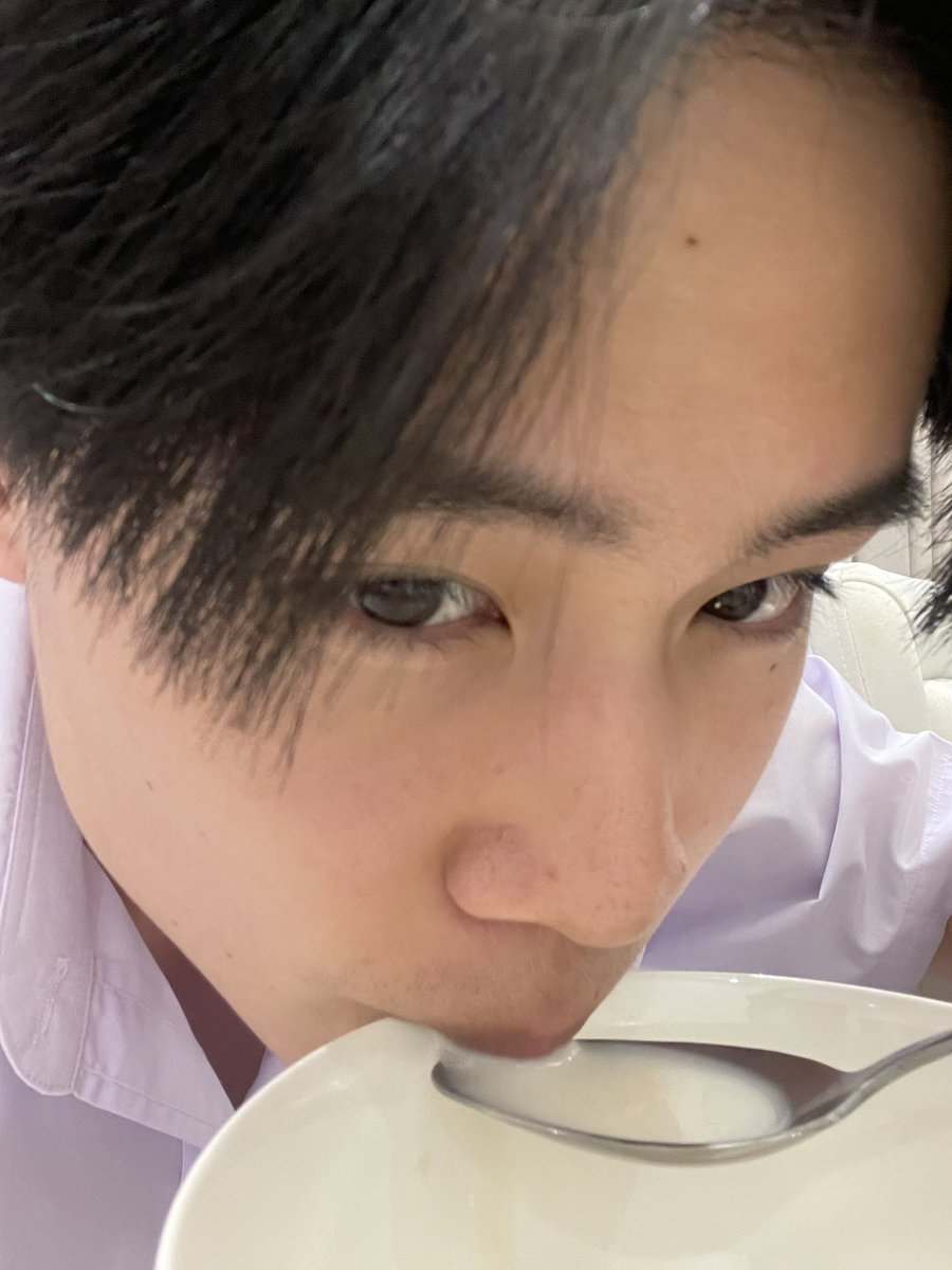 vvolkvoo's tweet photo. น้ำตู้ฝู https://t.co/dQueOOEY8E