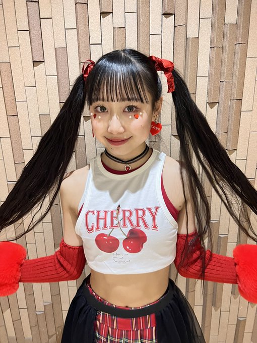 NananeのTwitter画像33