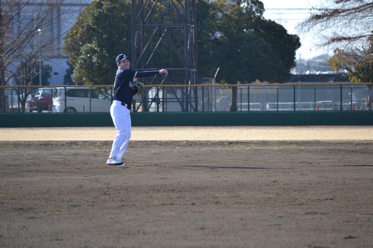 2/1　練習試合　
1試合目　WIN
FINAL: Luckystar5-2ダイヤモンドシールズ様

2試合目　DRAW※時間により途中終了
FINAL: Luckystar6-6ダイヤモンドシールズ様

#Luckystar #らきすた
#草野球 #軟式野球
#さいたま市 #春日部市