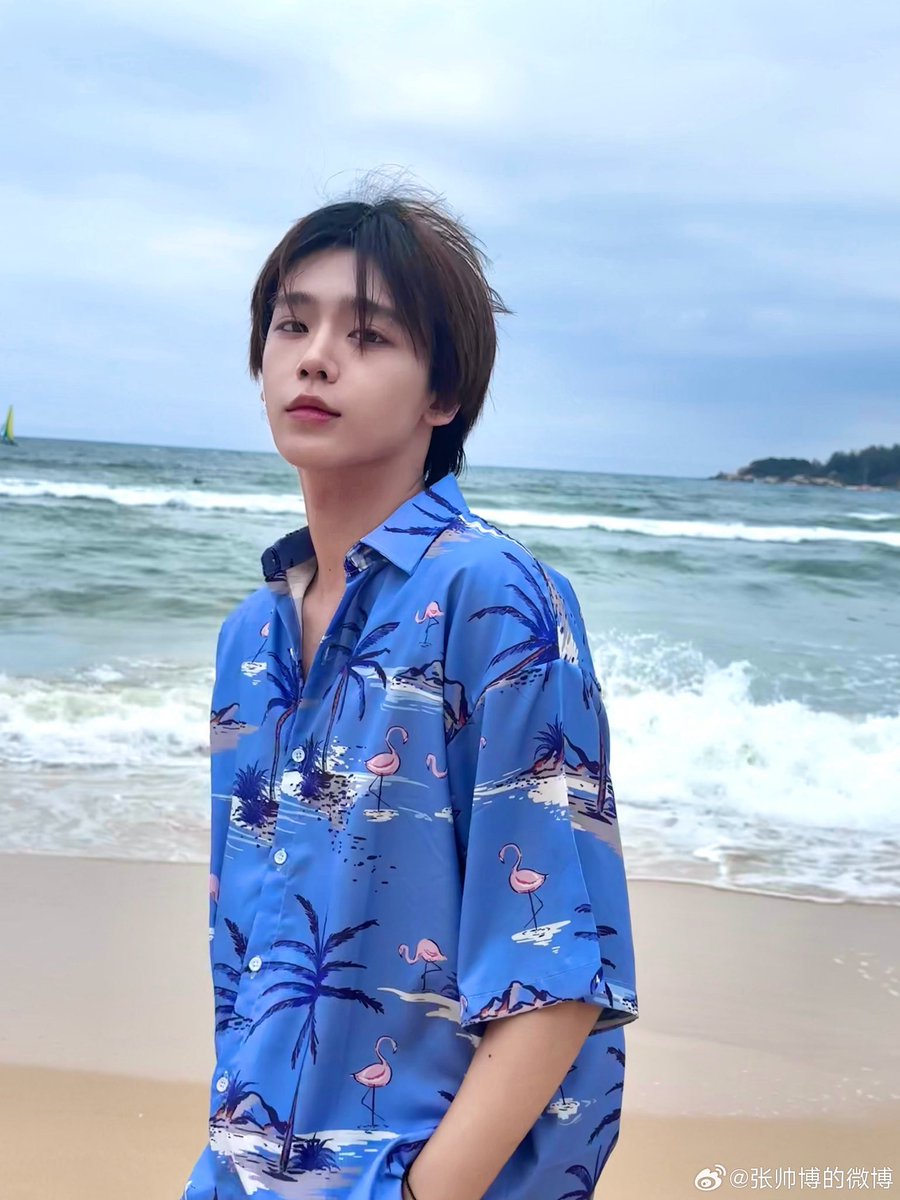 [02.05.25]

⋆❦⋆✾⇝ shuaibo of the day ✷♡✰

#장슈아이보 #ZHANG_SHUAIBO #AHOF