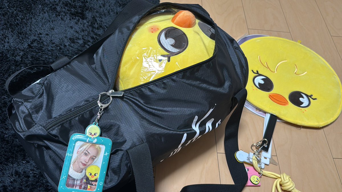 久しぶりに推し活できるんやけど
顔でかいって😂