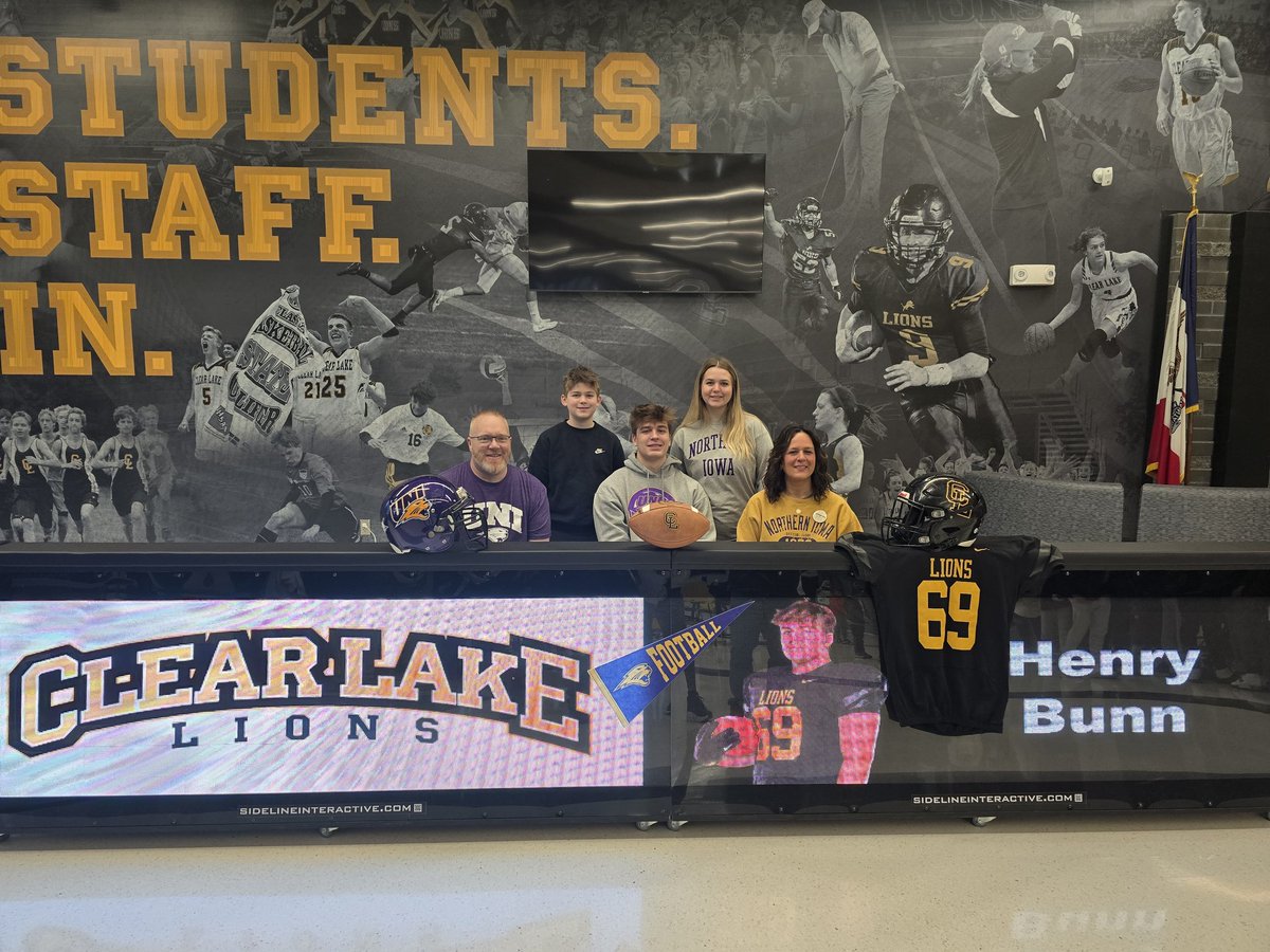 Chanse Hall (@chansehall) on Twitter photo Congratulations to Henry Bunn!!
Henry signed his letter of intent to play football with <a href="/UNIFootball/">UNI Football</a> this morning!
Congrats Henry! Congratulations to Henry Bunn!!
Henry signed his letter of intent to play football with <a href="/UNIFootball/">UNI Football</a> this morning!
Congrats Henry!