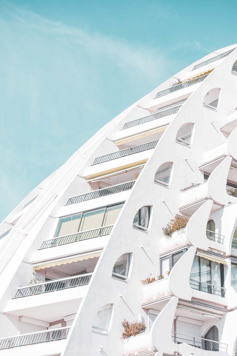 La Grande-Motte

#hérault
#occitanie
#architecture
<a href="/CanonFrance/">Canon France</a>
<a href="/Lightroom/">Adobe Lightroom</a>
@lagrandemotte