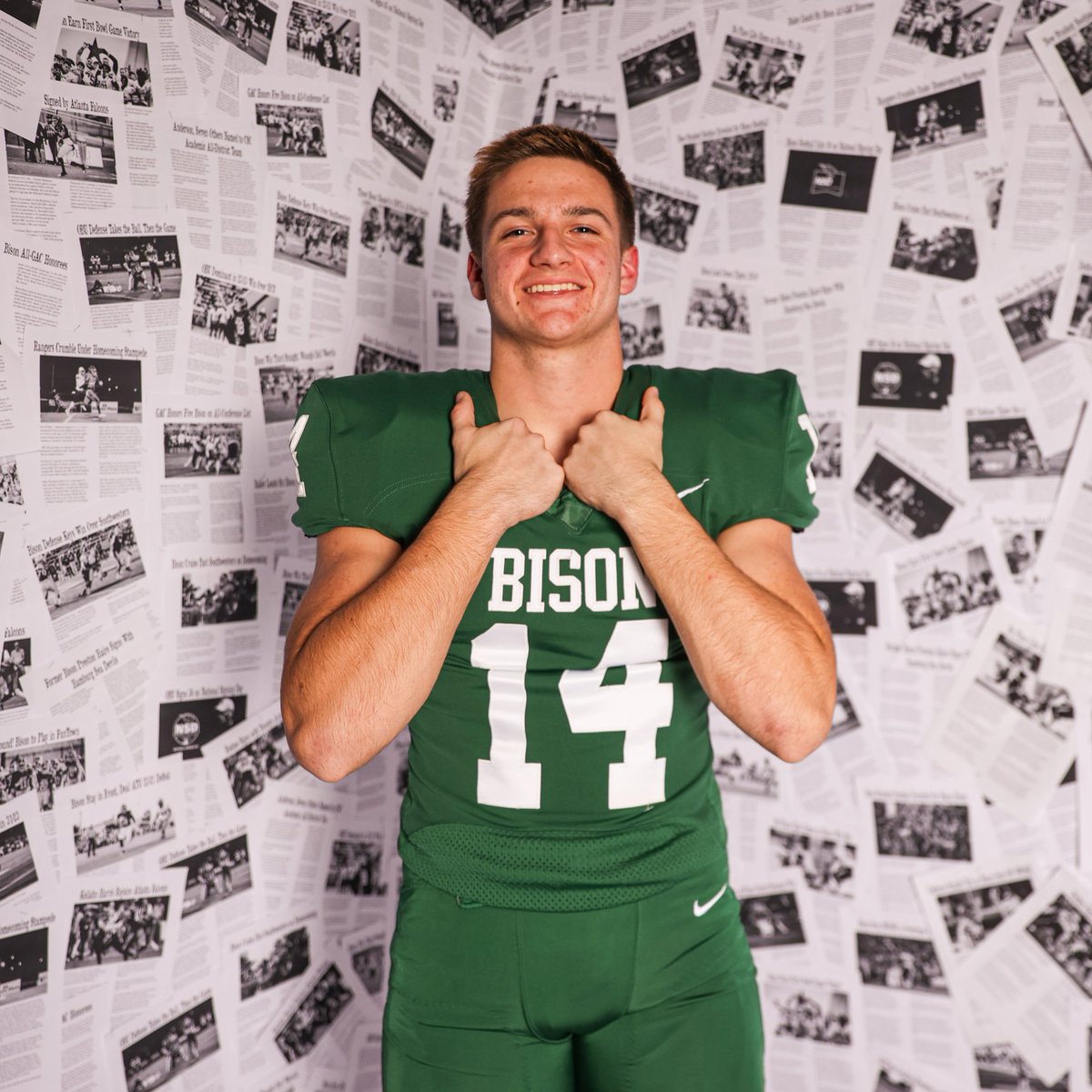 OBU_Football's tweet photo. #RootsRunDeep25 https://t.co/v8BmRZDDXp