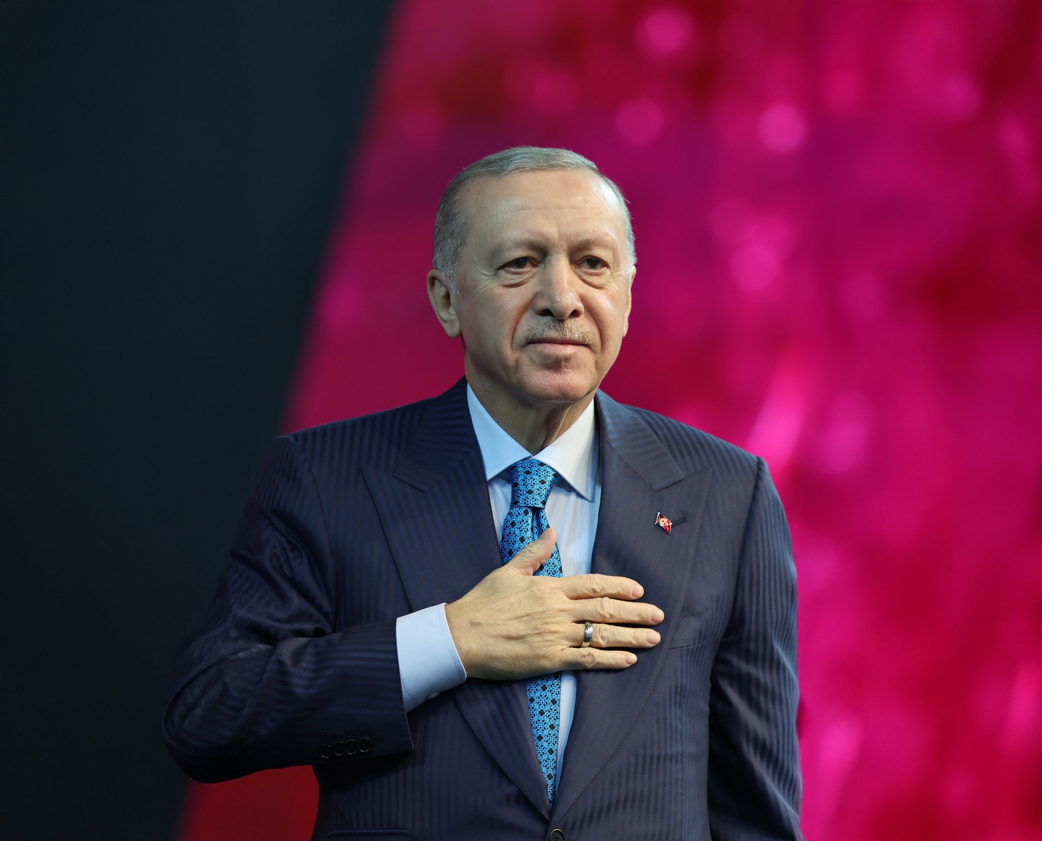 Bir vaqtning ozida baxtli muqaddas porno